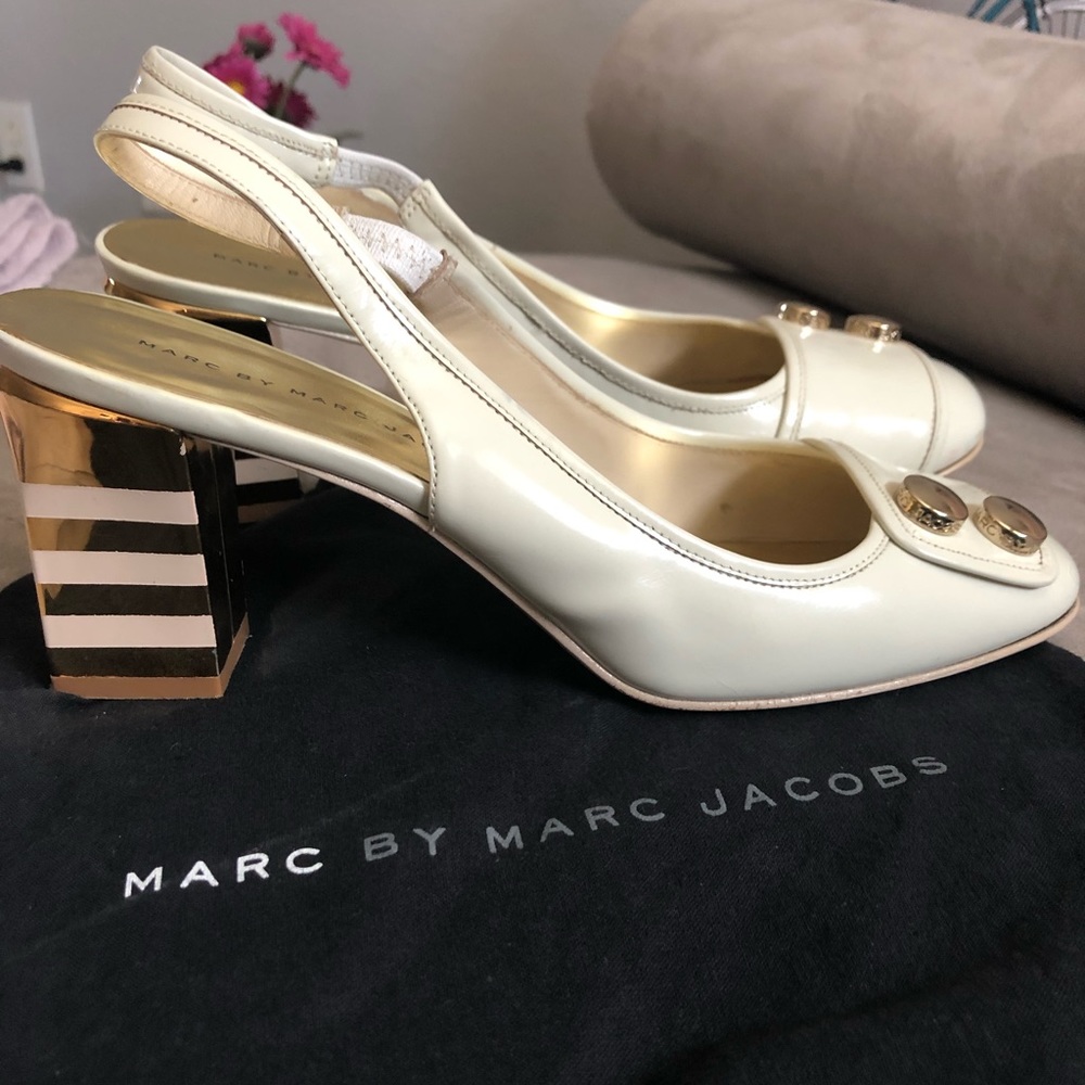 Marc Jacobs Sling back cream shiny calf Msrp $244